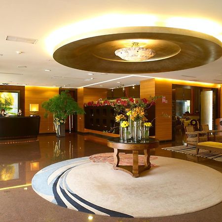 King'S Town Hotel Kaohsiung Extérieur photo