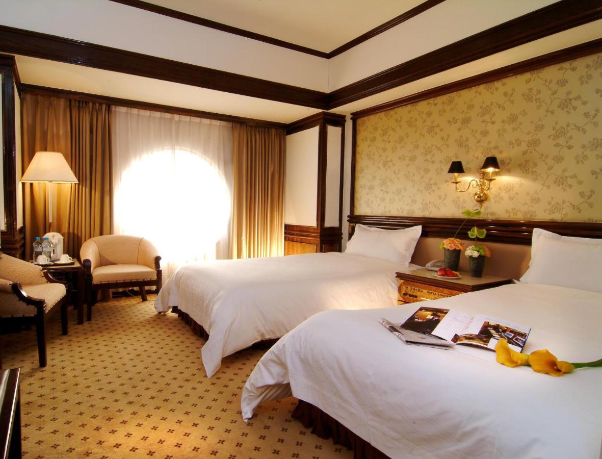 King'S Town Hotel Kaohsiung Extérieur photo