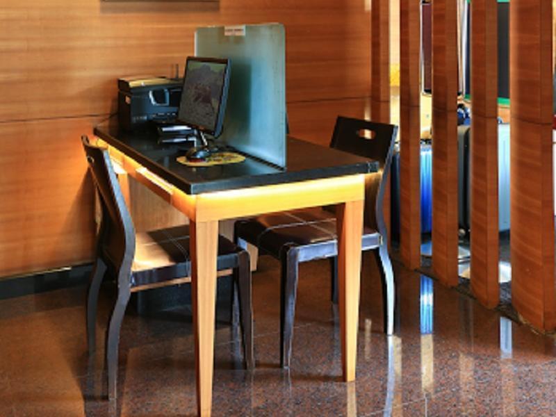 King'S Town Hotel Kaohsiung Extérieur photo